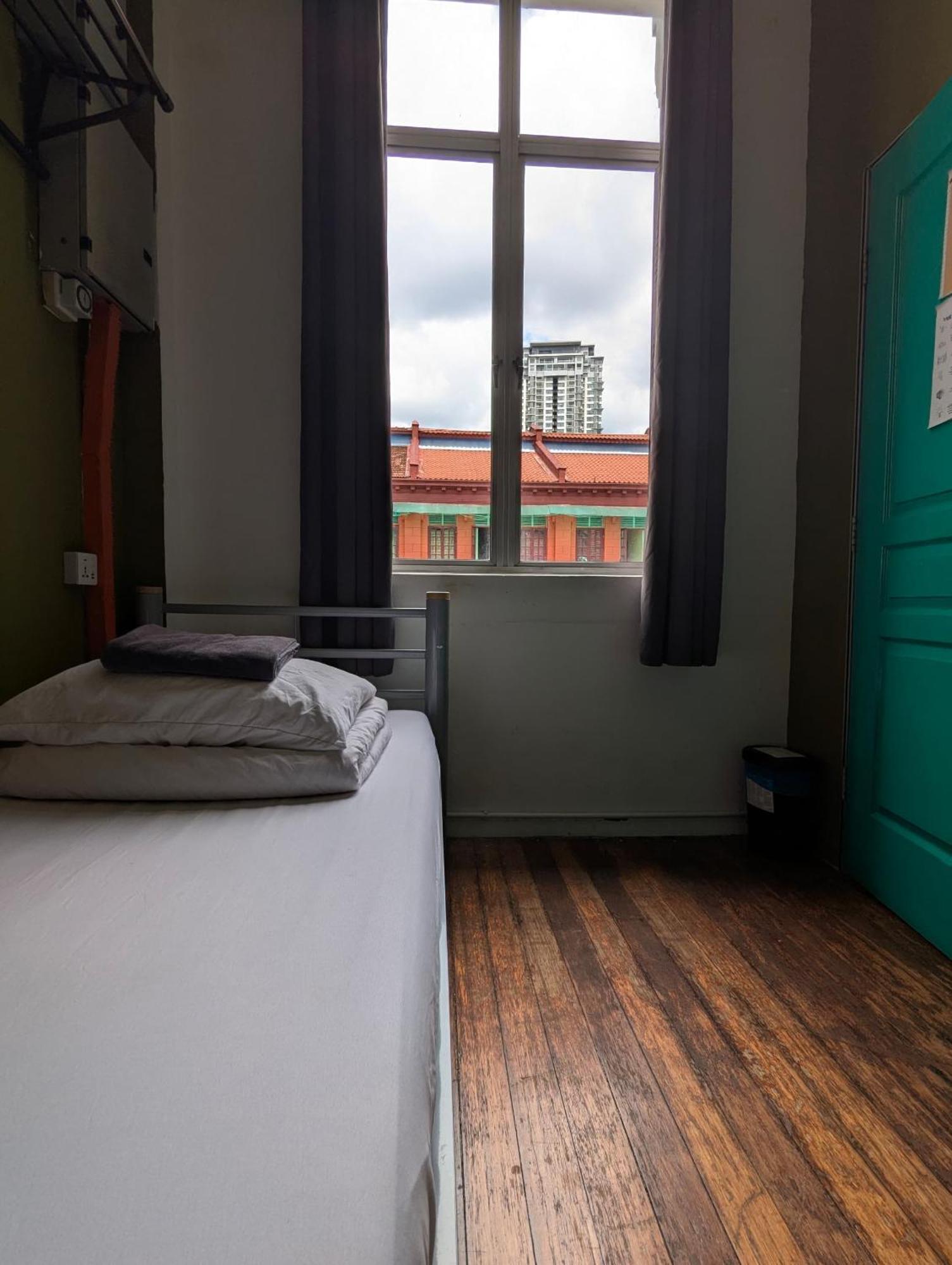 The Manor By Mingle Hostel Kuala Lumpur Luaran gambar